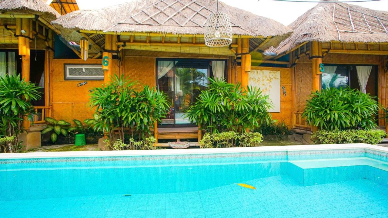 Moon Bamboo Apartment Canggu  Exterior photo