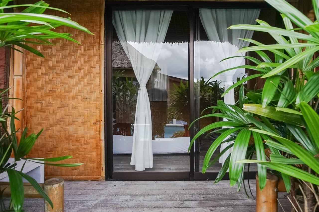 Moon Bamboo Apartment Canggu  Exterior photo
